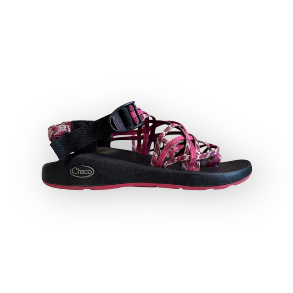 Chaco Women's ZX3 Burgundy/Pink/White Aztec Triple Strap Sandals Size 8 - Picture 2 of 7